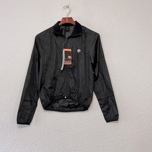 Descente Velom Windbreaker Jacket